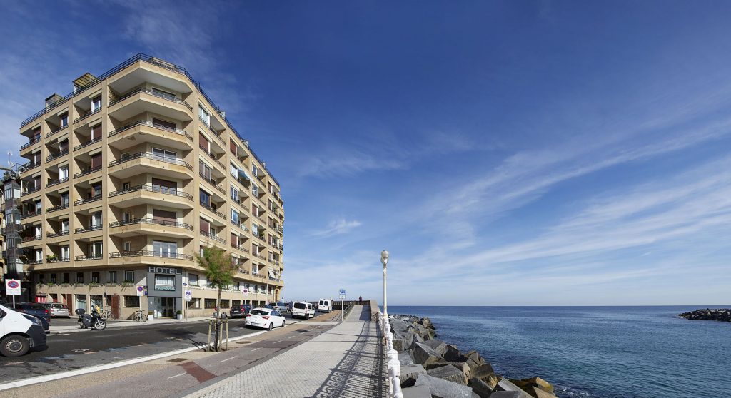 Parma, hotel accommodation in San Sebastian on the Camino del Norte