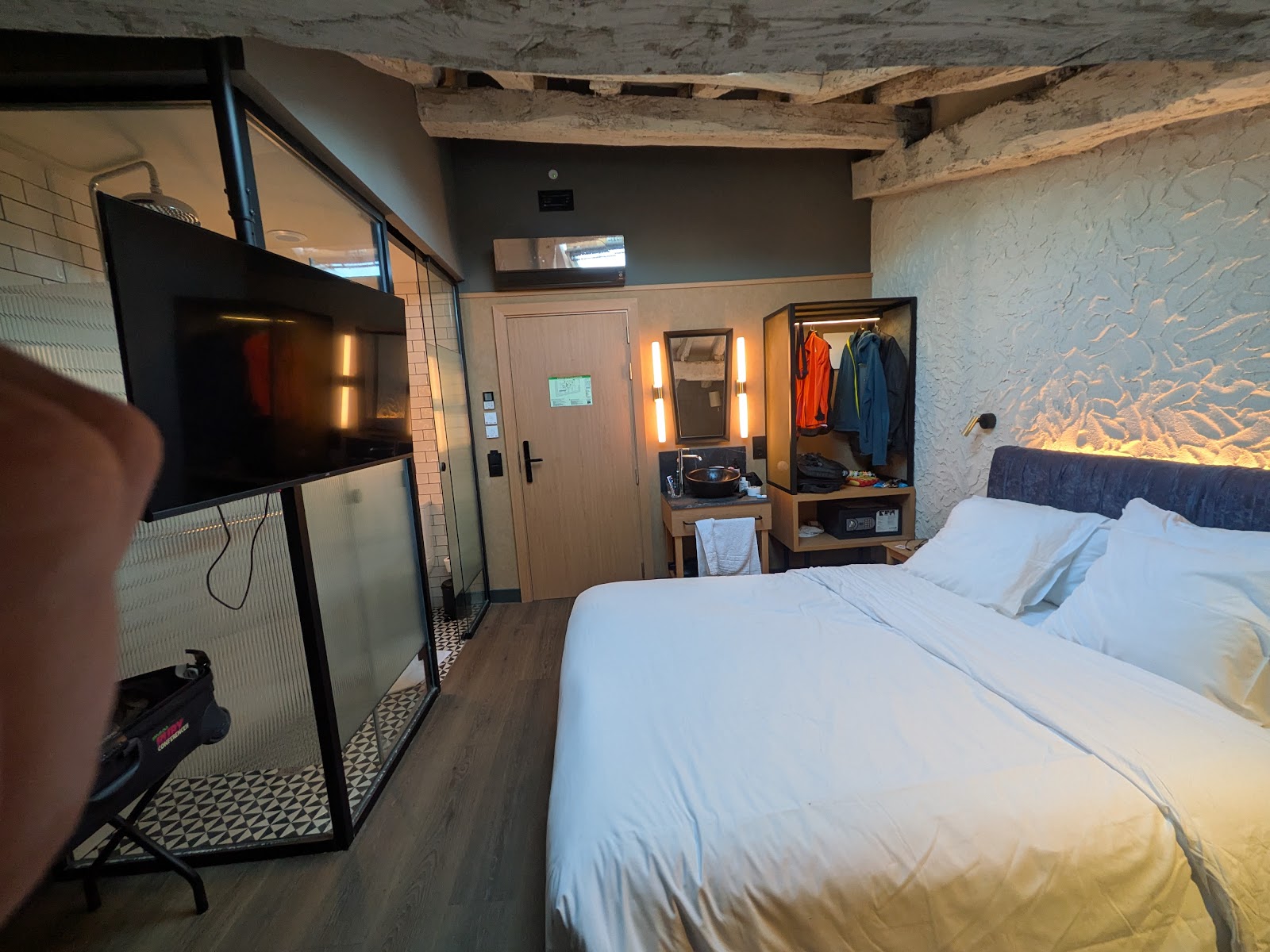 LETOH LETOH Bilbao photo 9, guesthouse accommodation in Bilbao on the Camino del Norte