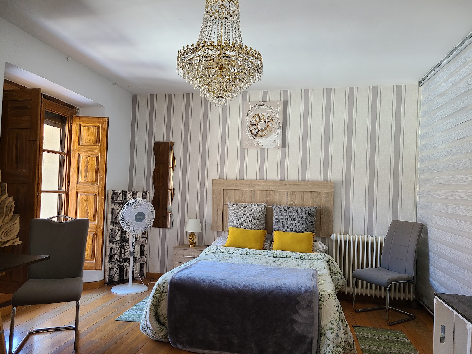 Arquitecto de la Vida - Plaza Mayor photo 2, guesthouse accommodation in León on the Camino Frances
