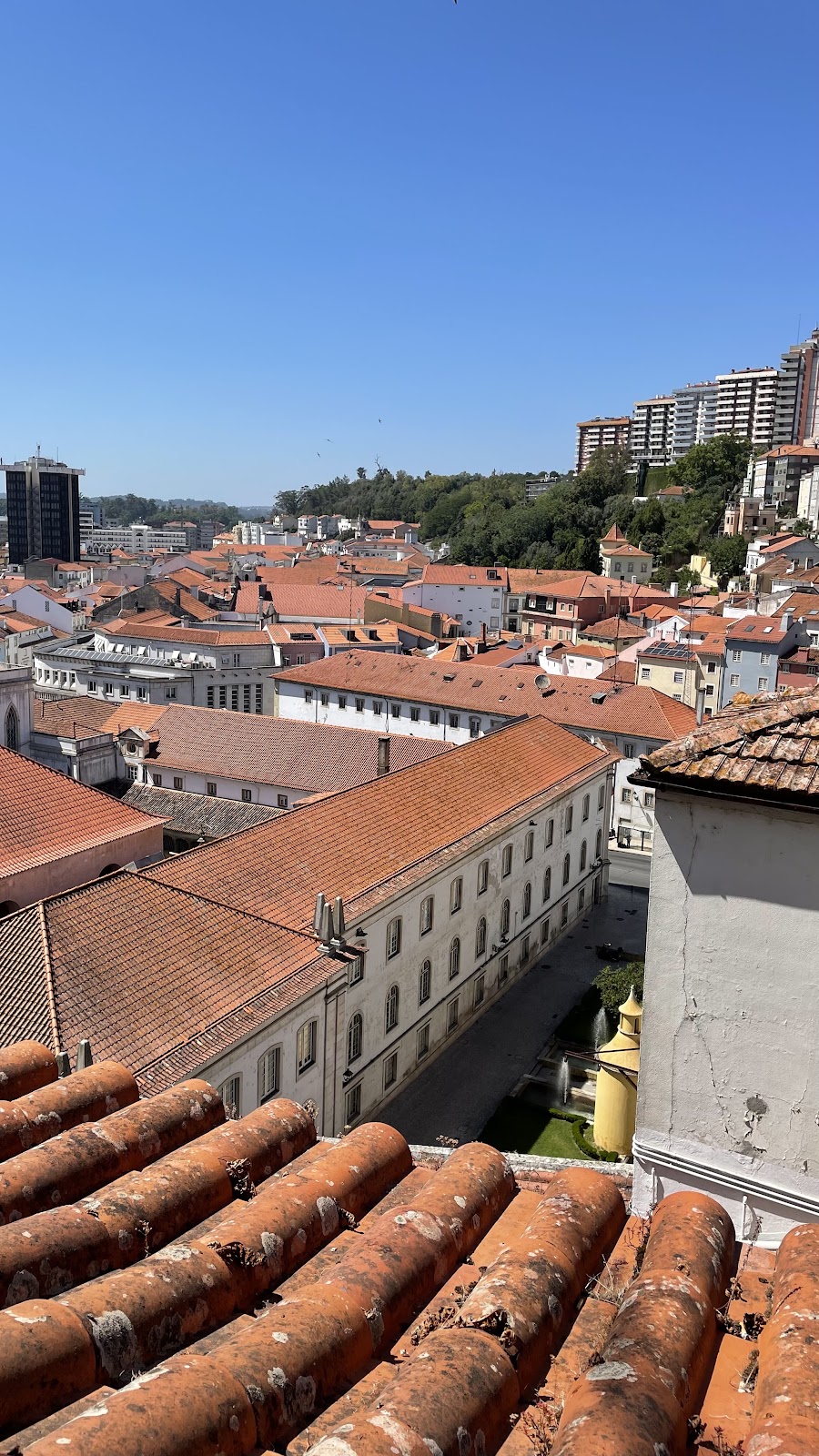 NN Guest House, accommodation listing in Coimbra on the Camino Portuguese