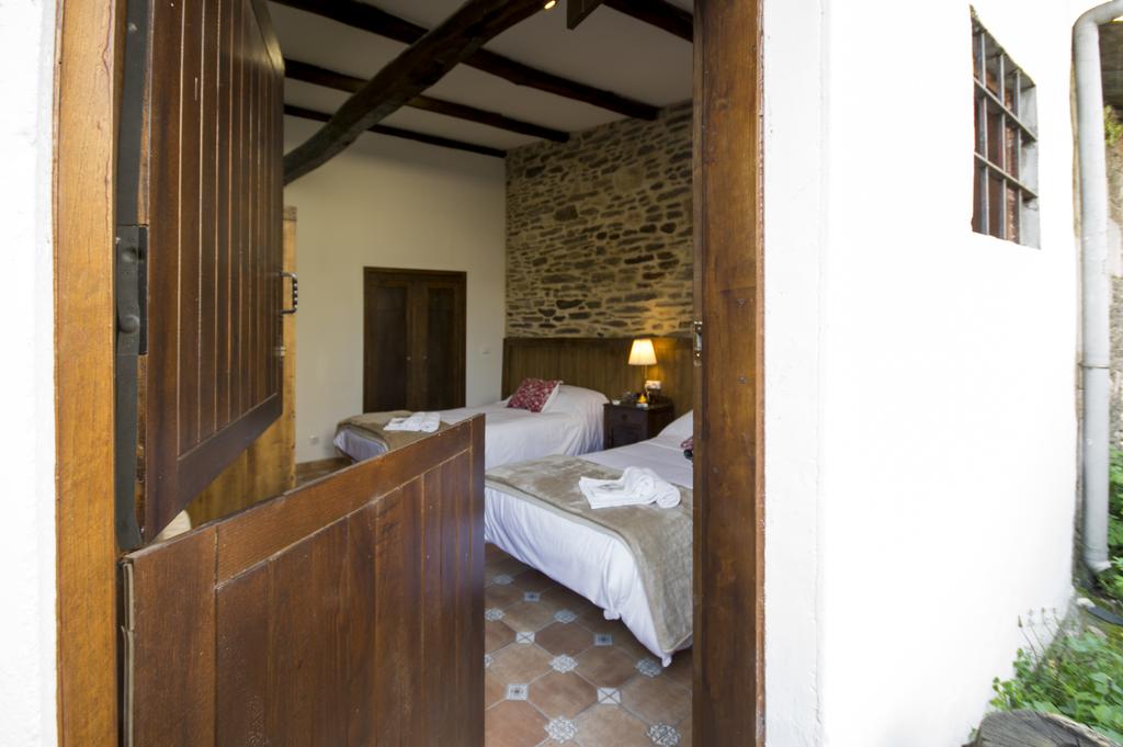 casa taboada photo 8, guesthouse accommodation in Sarria on the Camino Frances