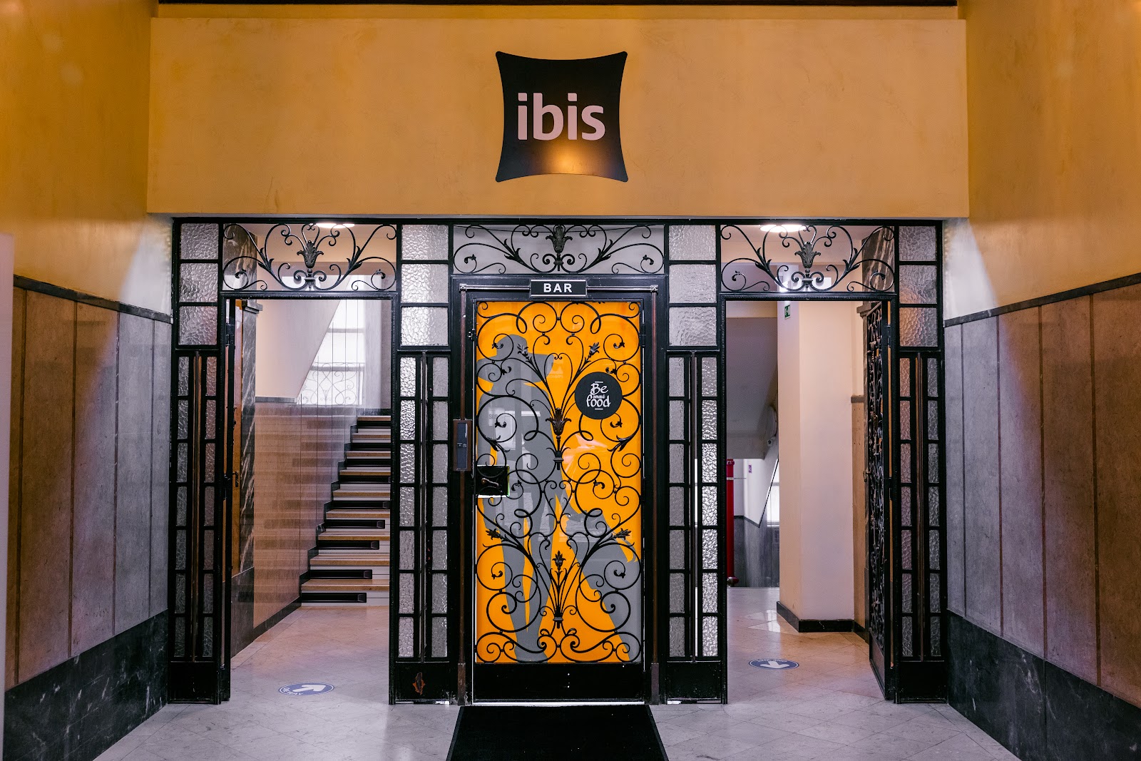 ibis Porto Centro Mercado Bolhão, hotel accommodation in Porto on the Camino Portuguese
