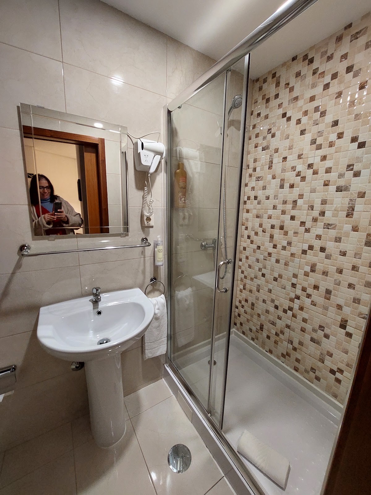 Nations Porto - Studios & Suites photo 3, guesthouse accommodation in Porto on the Camino Portuguese