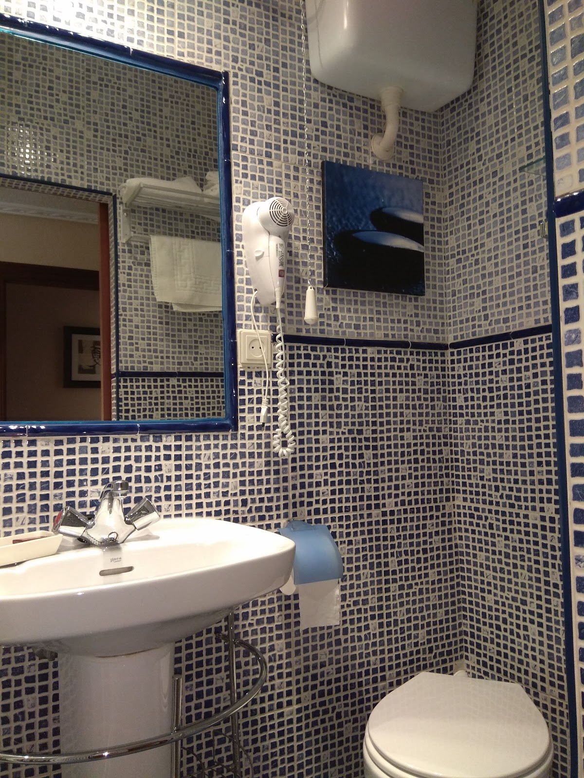 Hospedaje Vega photo 3, hotel accommodation in Santillana del Mar on the Camino del Norte