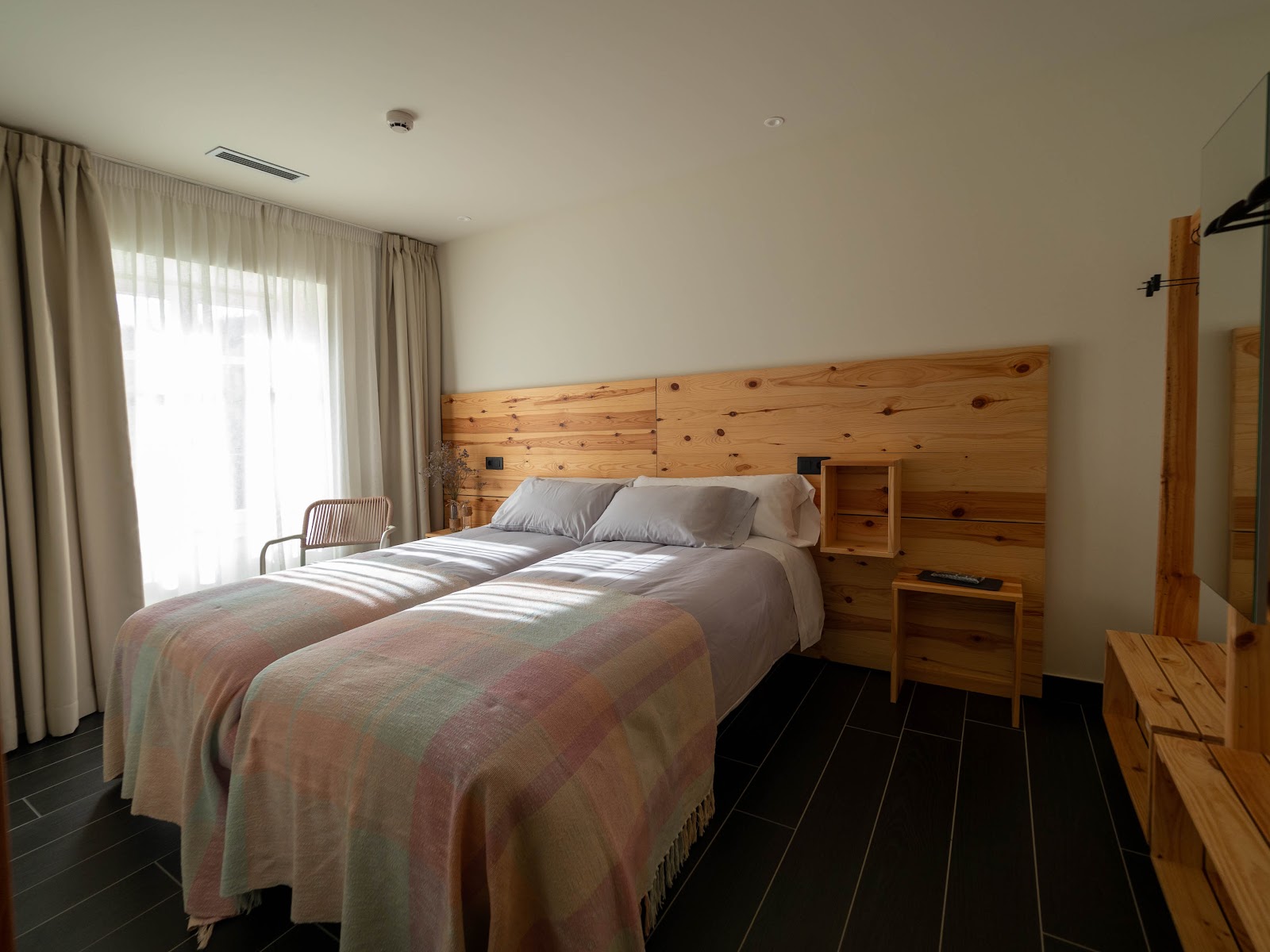 Apartamentos Lumen Place ABIERTO DESDE MARZO RESERVA PREVIA. photo 3, albergue accommodation in Mondoñedo on the Camino del Norte