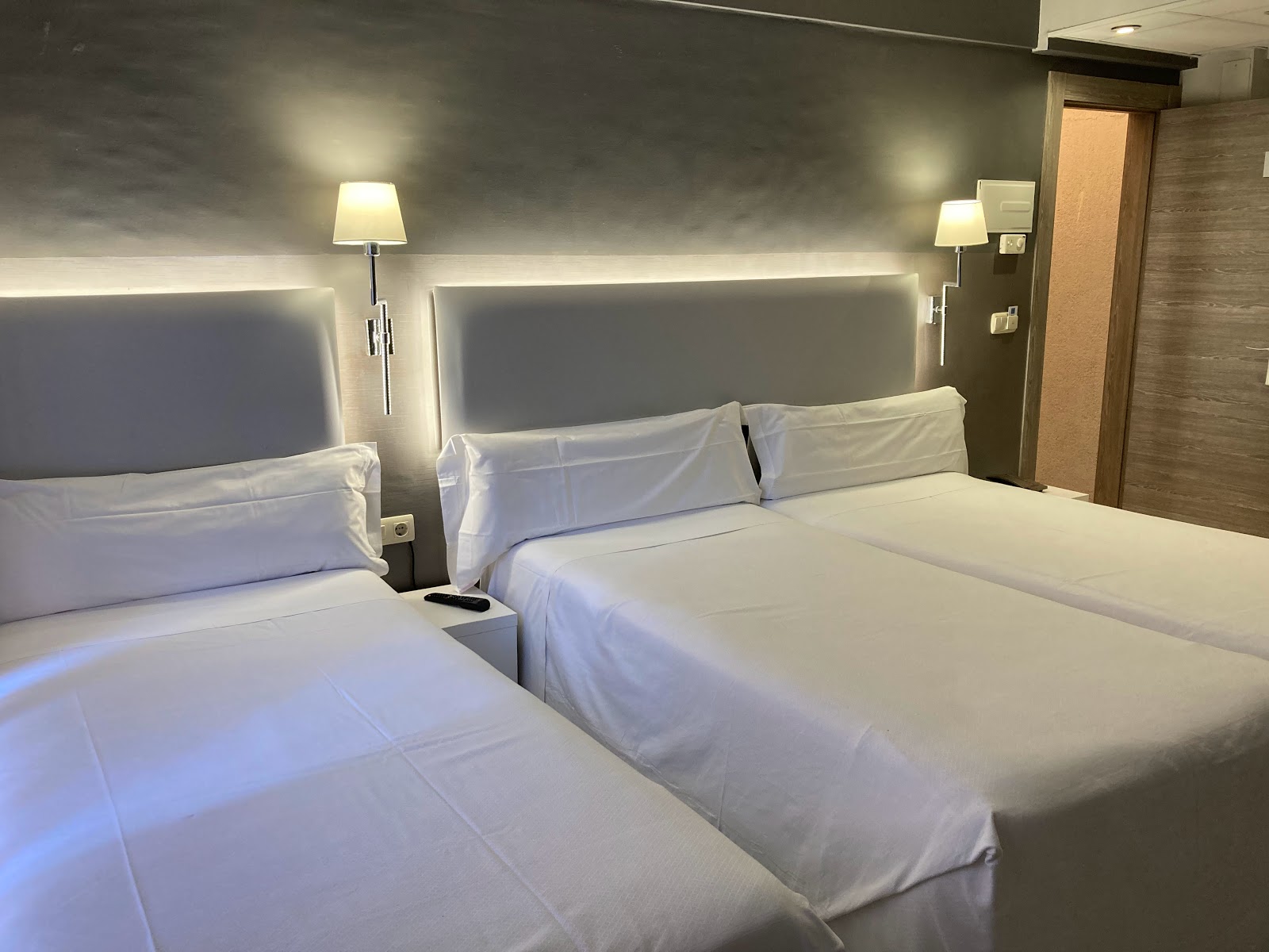 Hotel Bilbi photo 7, hotel accommodation in Bilbao on the Camino del Norte
