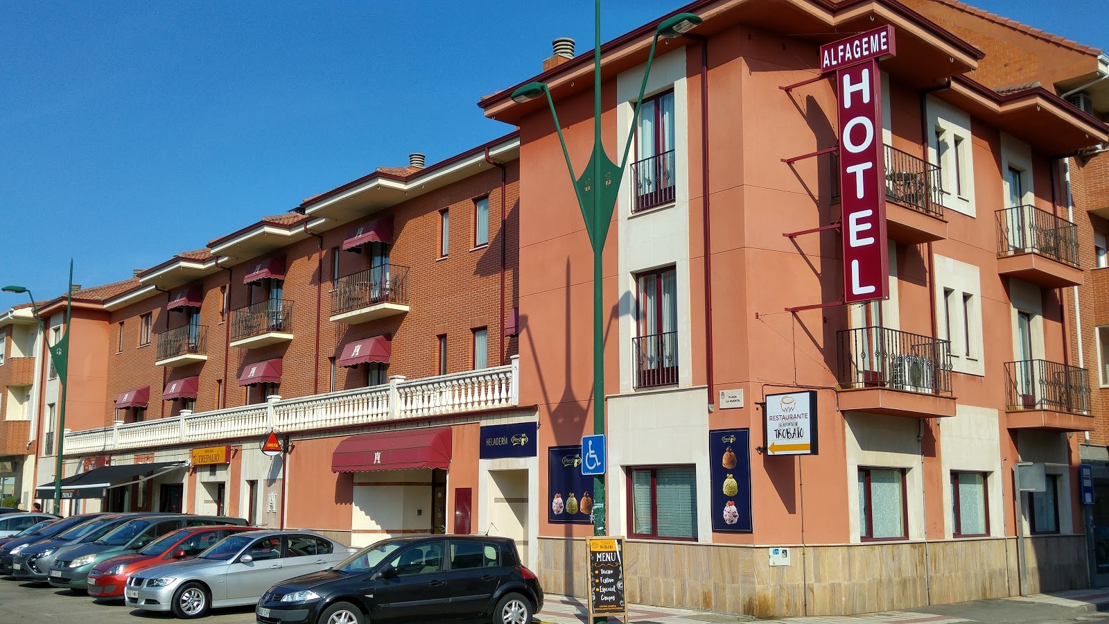 Hotel Alfageme photo 4, hotel accommodation in Trobajo del Camino on the Camino Frances
