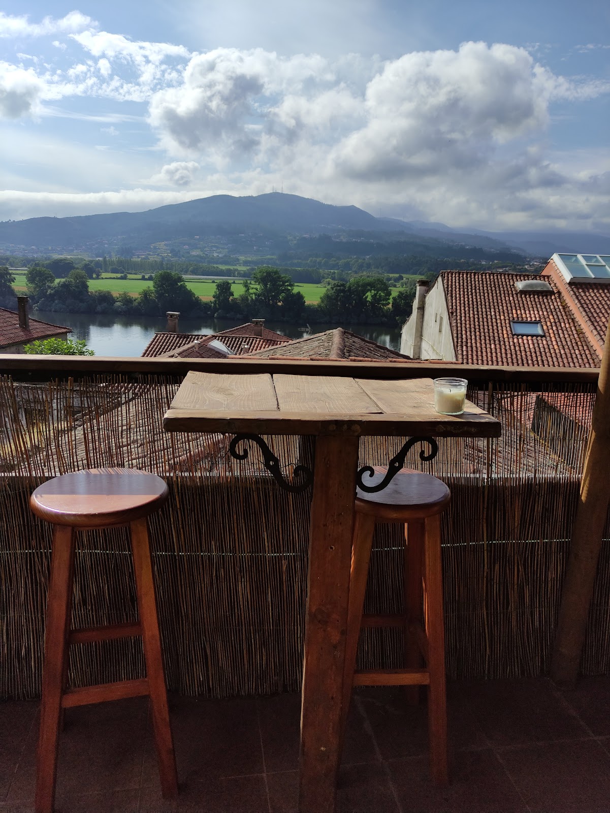 Villa 33, villa accommodation in Tui on the Camino Portuguese