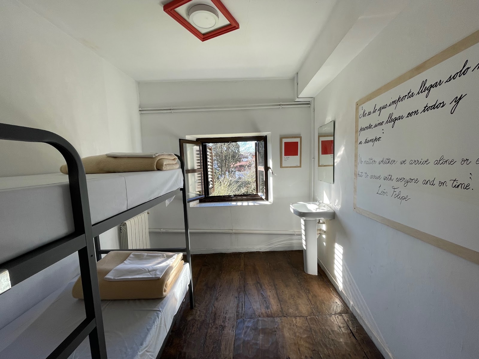 Albergue de Peregrinos El Convento photo 2, albergue accommodation in Santillana del Mar on the Camino del Norte