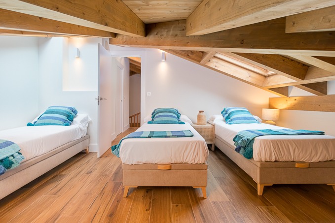 Apartamentos La Botica photo 3, apartment accommodation in Comillas on the Camino del Norte