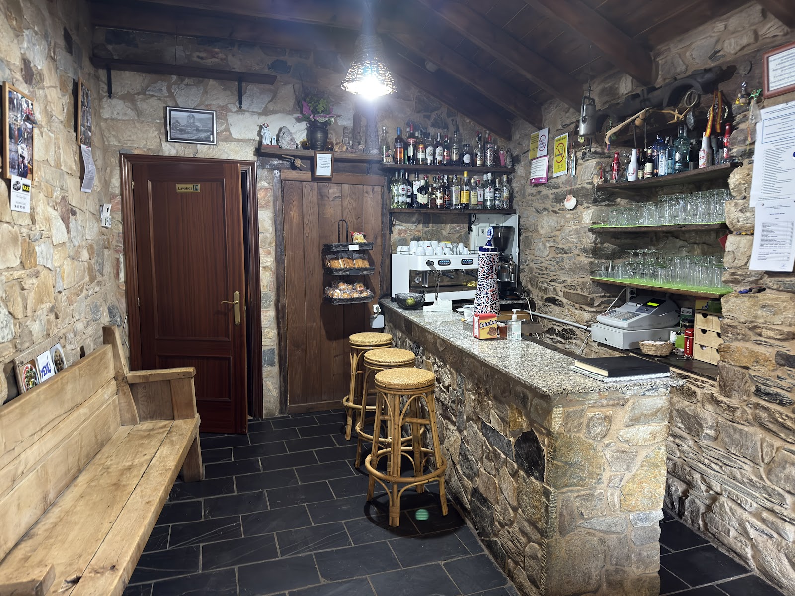 Casa de Lucas, accommodation listing in Fonfria on the Camino Frances