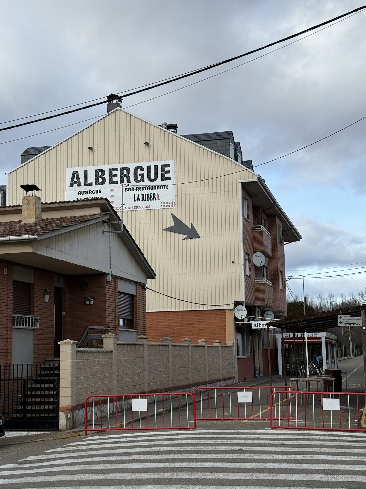 Albergue La Encina photo 10, hostel accommodation in Hospital de Orbigo on the Camino Frances