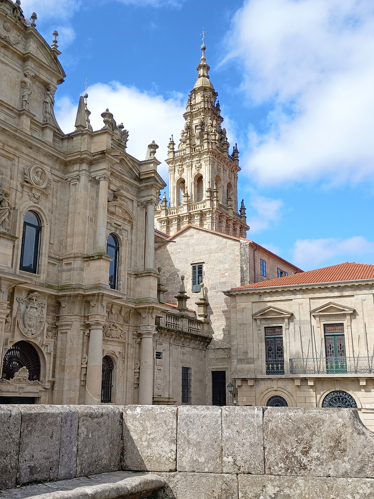 Plaza Obradoiro Express by Bossh Hotels, guesthouse accommodation in Santiago de Compostela on the Camino Frances