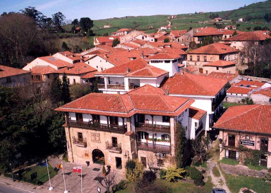 Hotel Museo Los Infantes photo 9, hotel accommodation in Santillana del Mar on the Camino del Norte