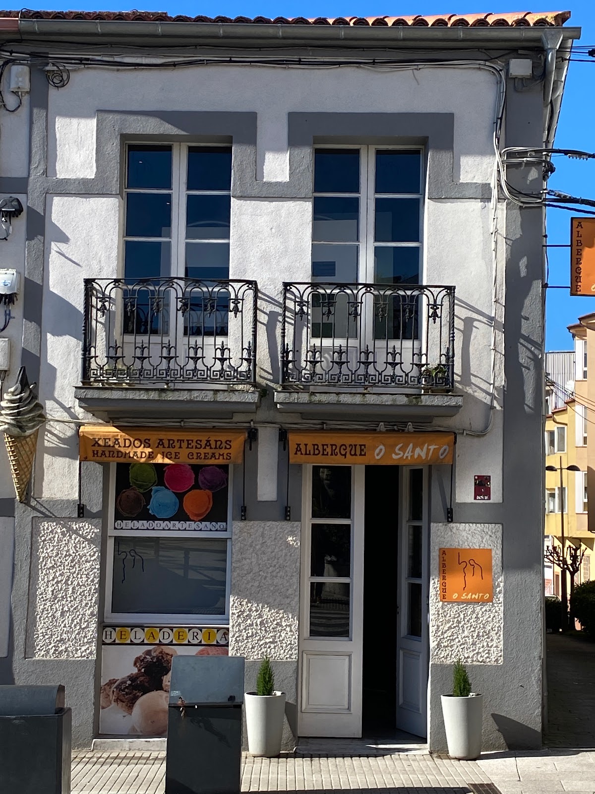 Albergue O Santo, hostel accommodation in Arzúa on the Camino Frances
