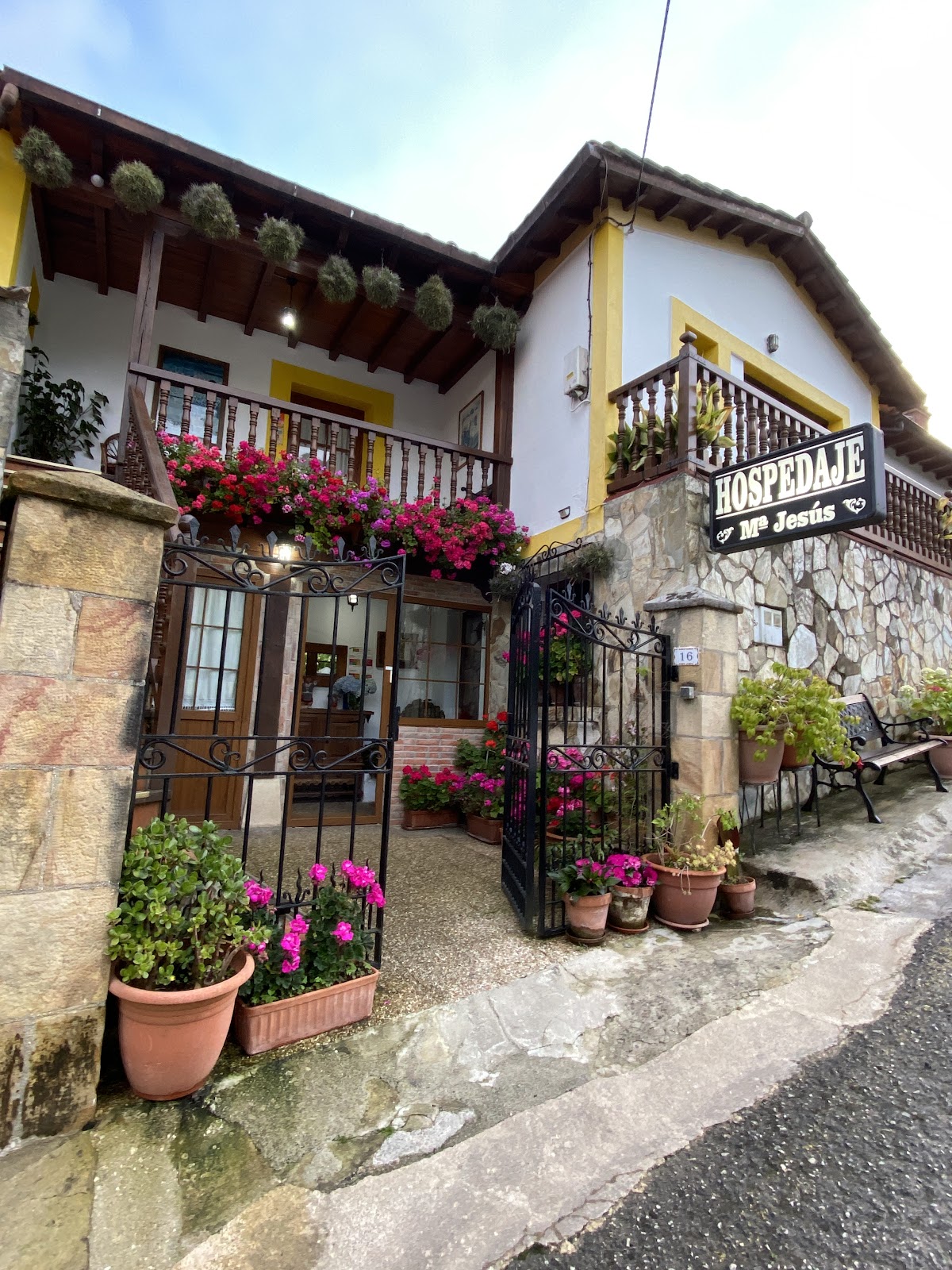 Accommodation Maria Jesus photo 5, guesthouse accommodation in Santillana del Mar on the Camino del Norte