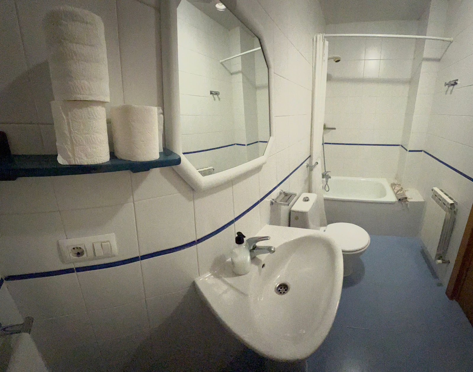 Hostal camino de Santiago photo 3, guesthouse accommodation in Valcarlos on the Camino Frances
