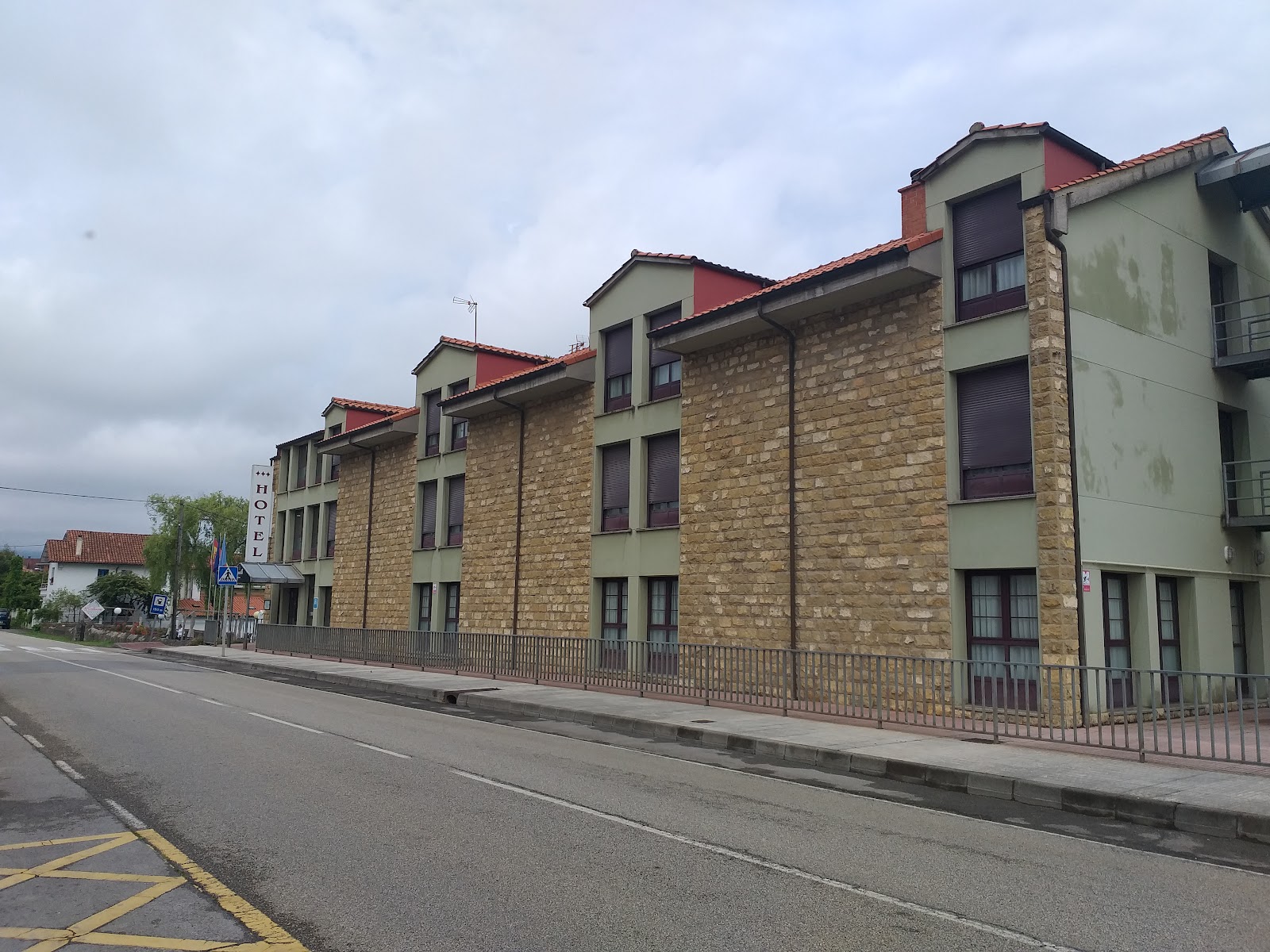 Hotel Alameda, hotel accommodation in Villaviciosa on the Camino del Norte