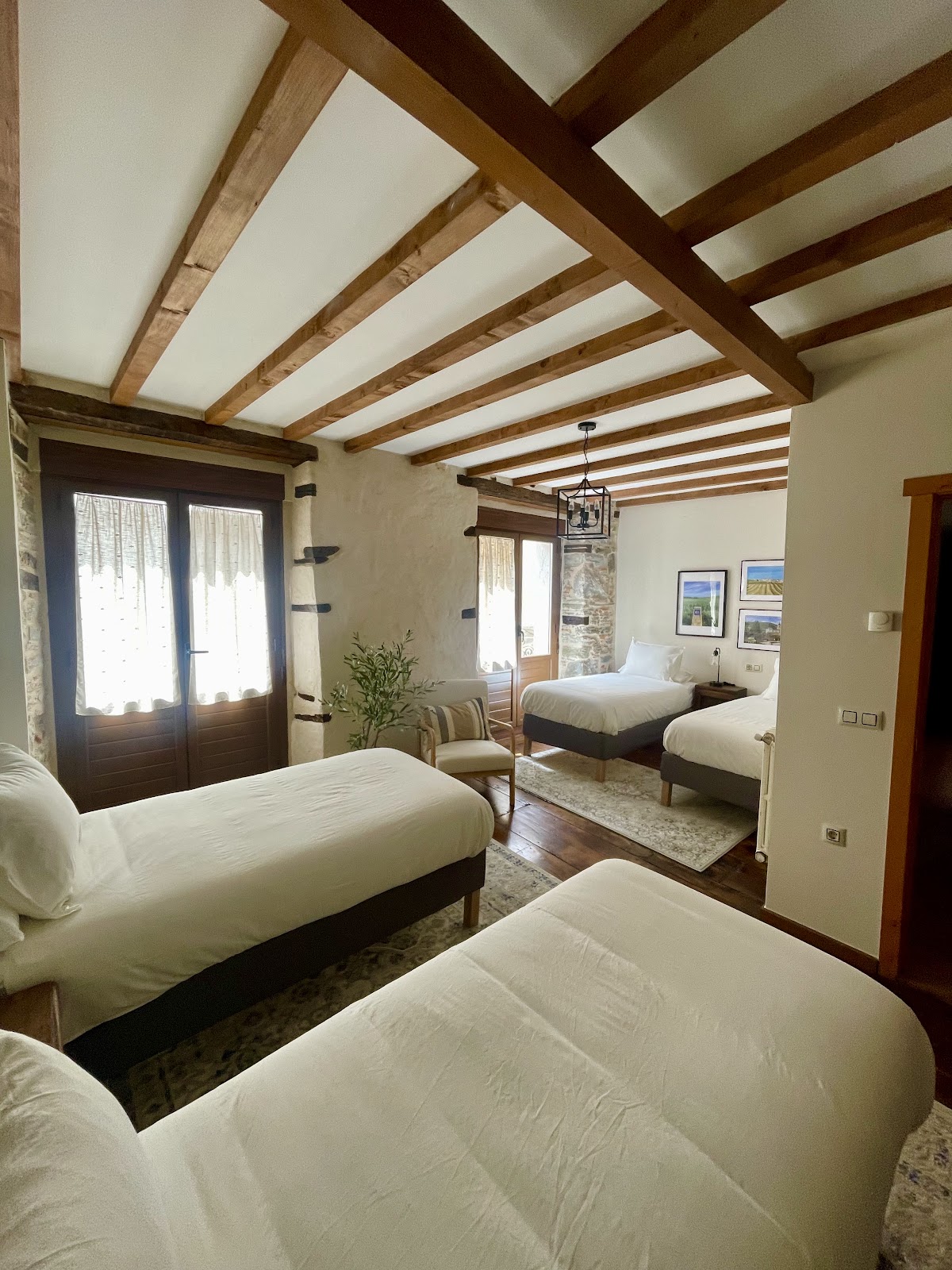Casa El Colibrí photo 2, accommodation listing in Villafranca del Bierzo on the Camino Frances