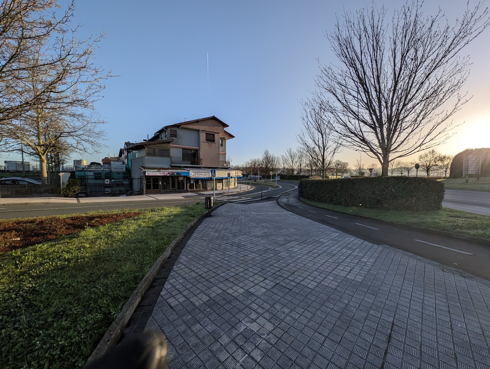 Hotel Aitana, hotel accommodation in Irun on the Camino del Norte