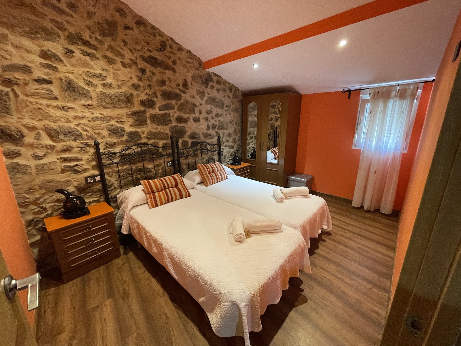 Casa Carla photo 3, apartment accommodation in Palas de Rei on the Camino Frances