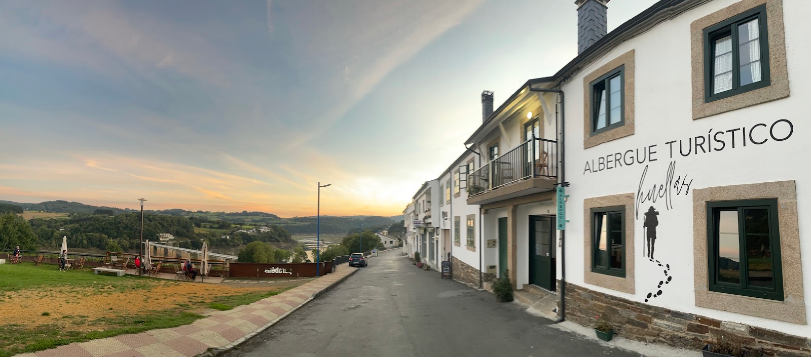 Huellas Albergue-Turístico, guesthouse accommodation in Portomarin on the Camino Frances