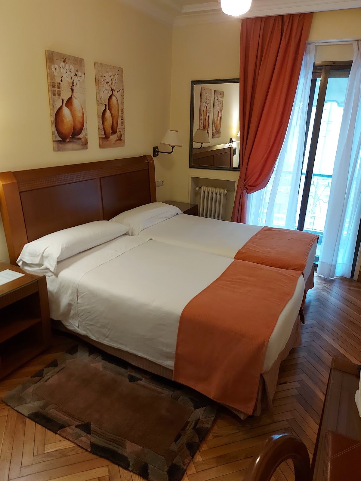 Hostal Bahía photo 5, guesthouse accommodation in San Sebastian on the Camino del Norte