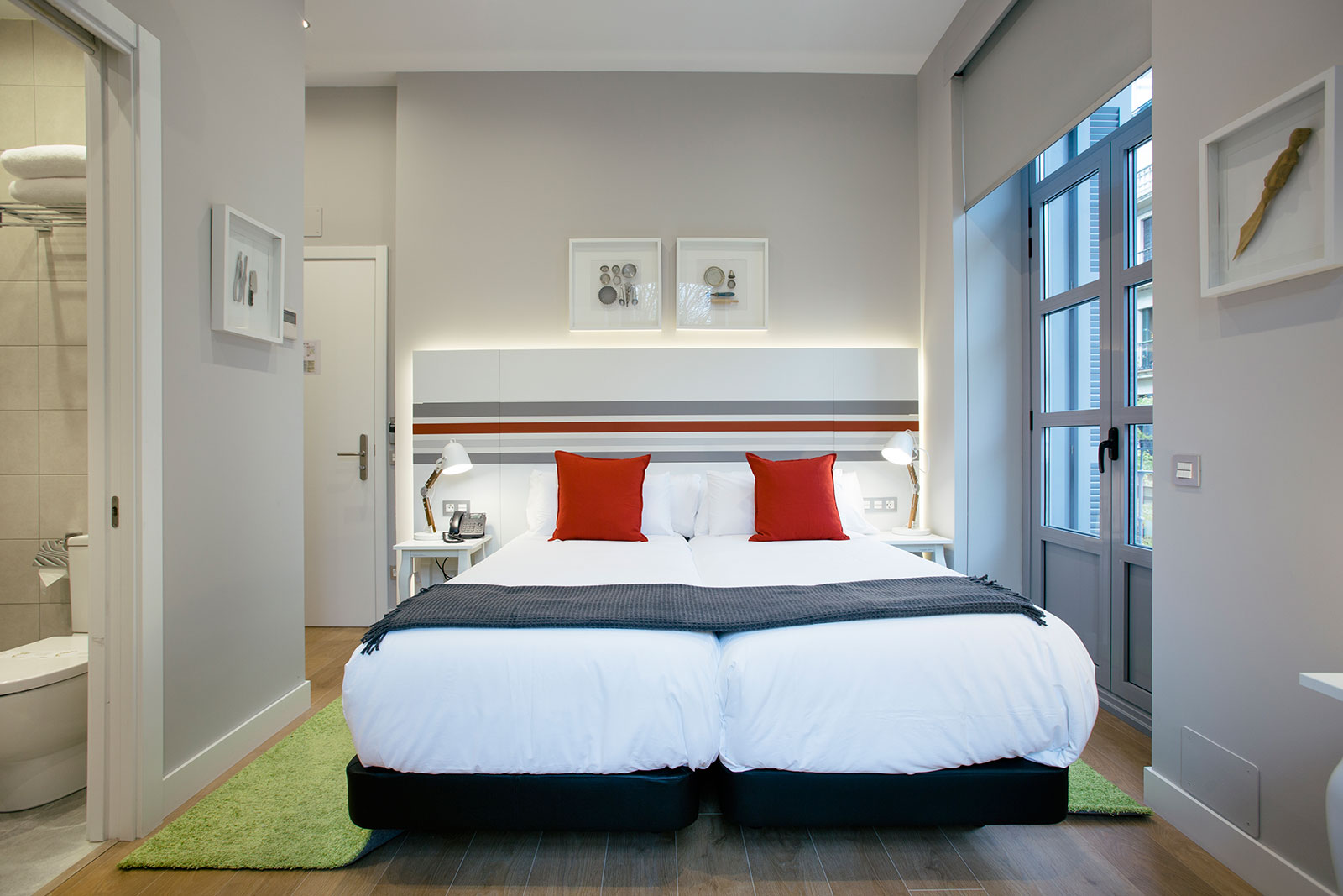 Legazpi Doce Rooms & Suites photo 5, hotel accommodation in San Sebastian on the Camino del Norte