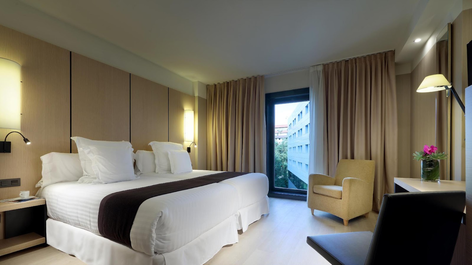 Occidental Bilbao photo 2, hotel accommodation in Bilbao on the Camino del Norte