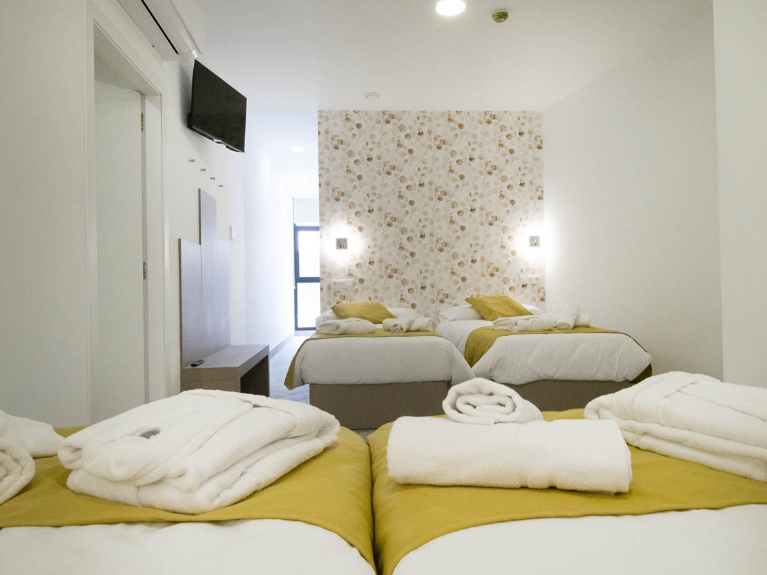 Albergue Cruceiro photo 2, albergue accommodation in Pedrouze / Arca on the Camino Frances