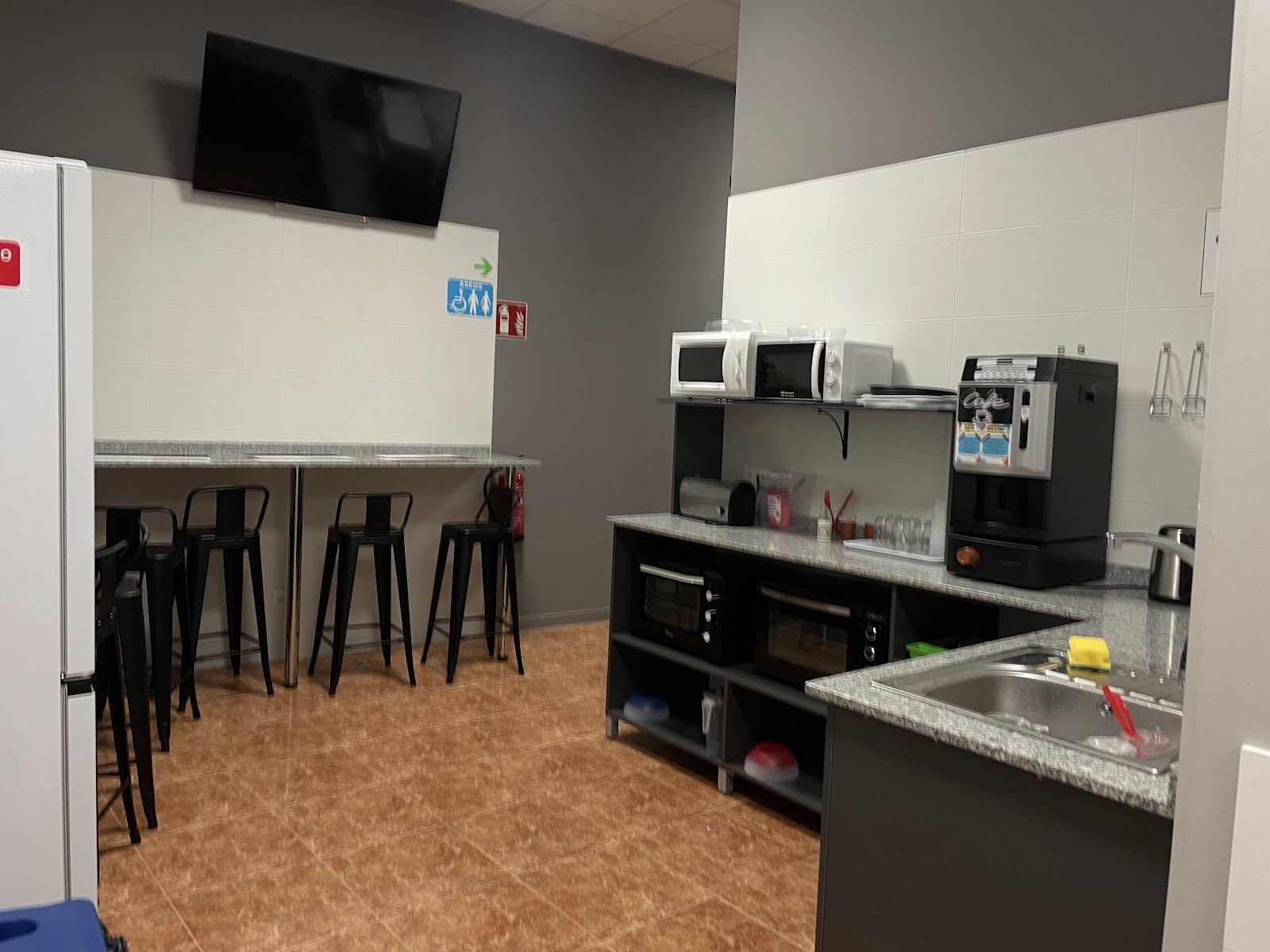 Albergue Argemira, hostel accommodation in Caldas de Reis on the Camino Portuguese