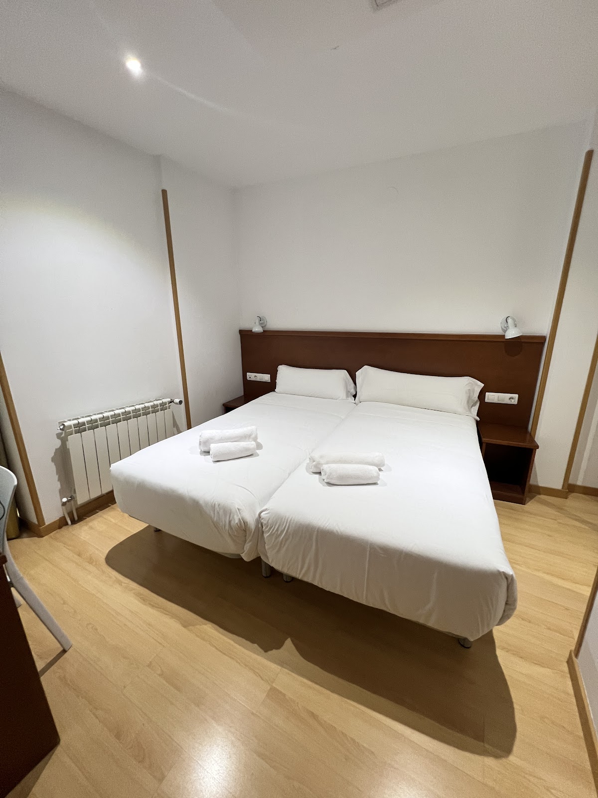 Hostal Auto check in Cuéntame Evolución photo 4, guesthouse accommodation in Burgos on the Camino Frances