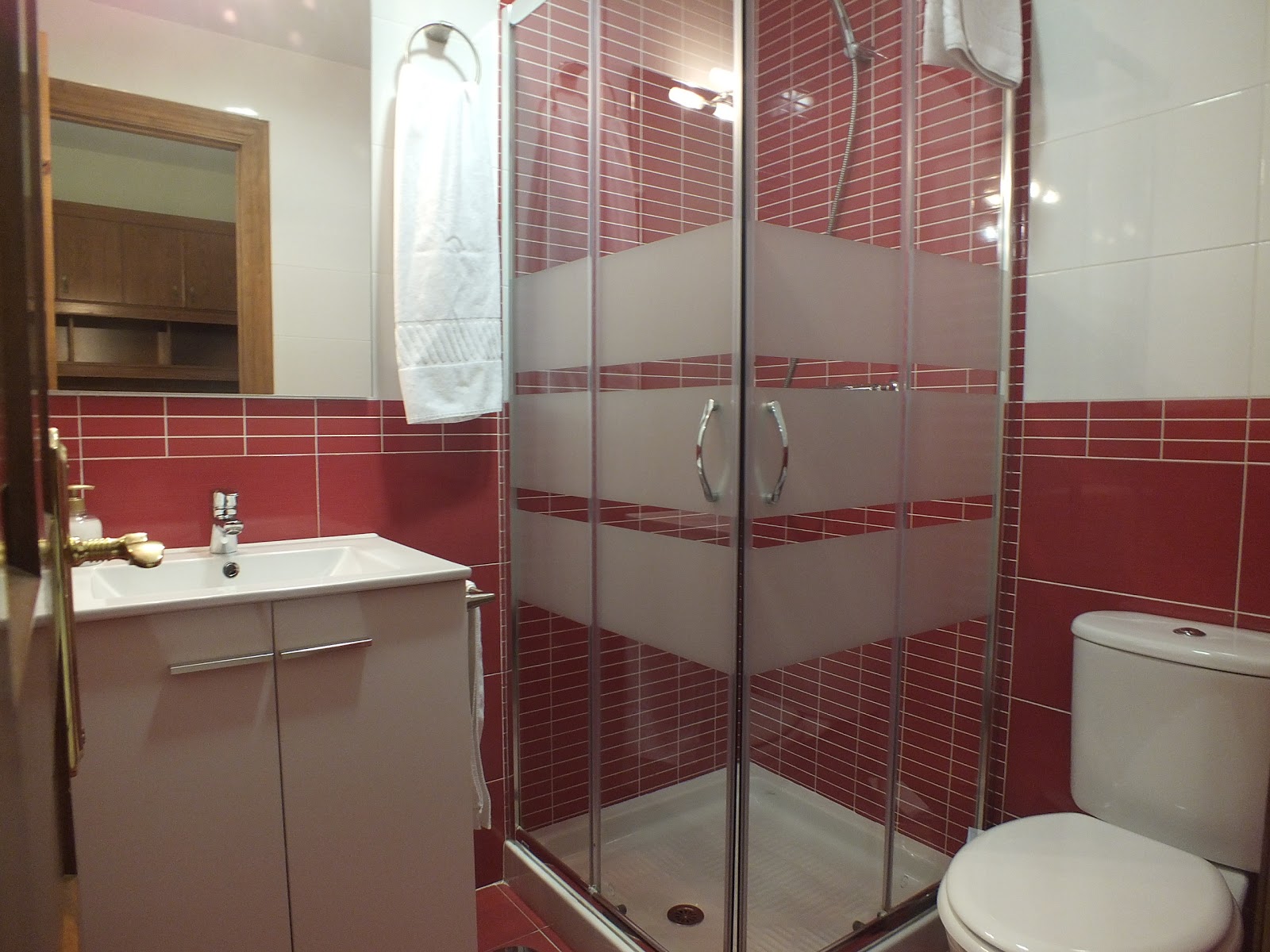 Apartamentos Altamira. photo 8, apartment accommodation in Santillana del Mar on the Camino del Norte