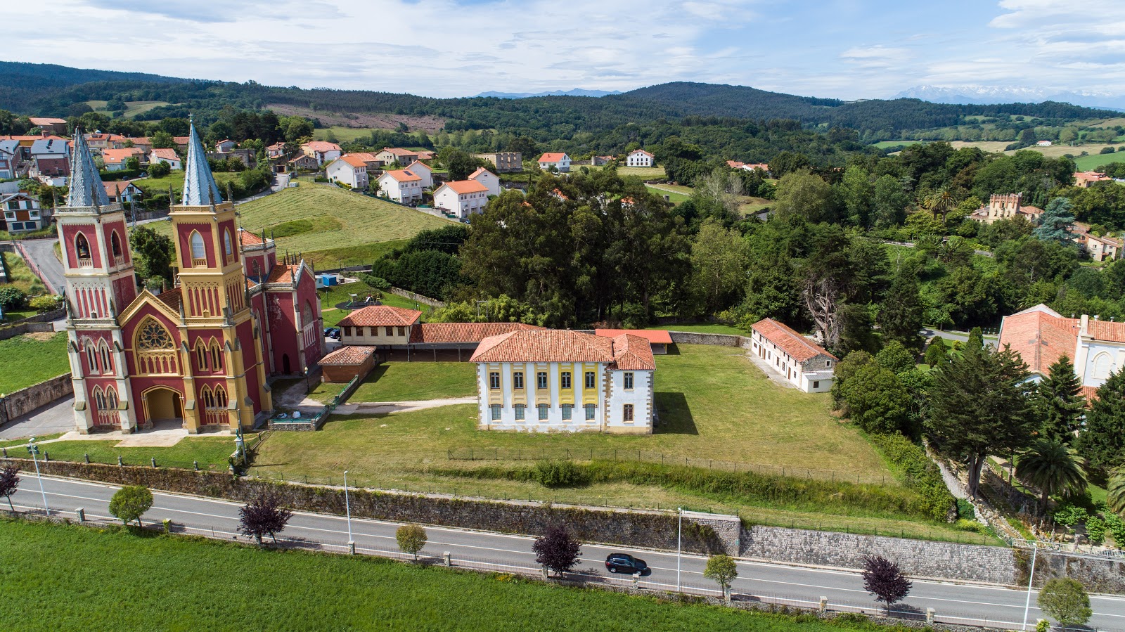 Albergue de Cóbreces, albergue accommodation in Cóbreces on the Camino del Norte
