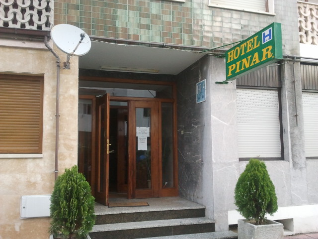 HOTEL PINAR SOMO, hotel accommodation in Somo on the Camino del Norte