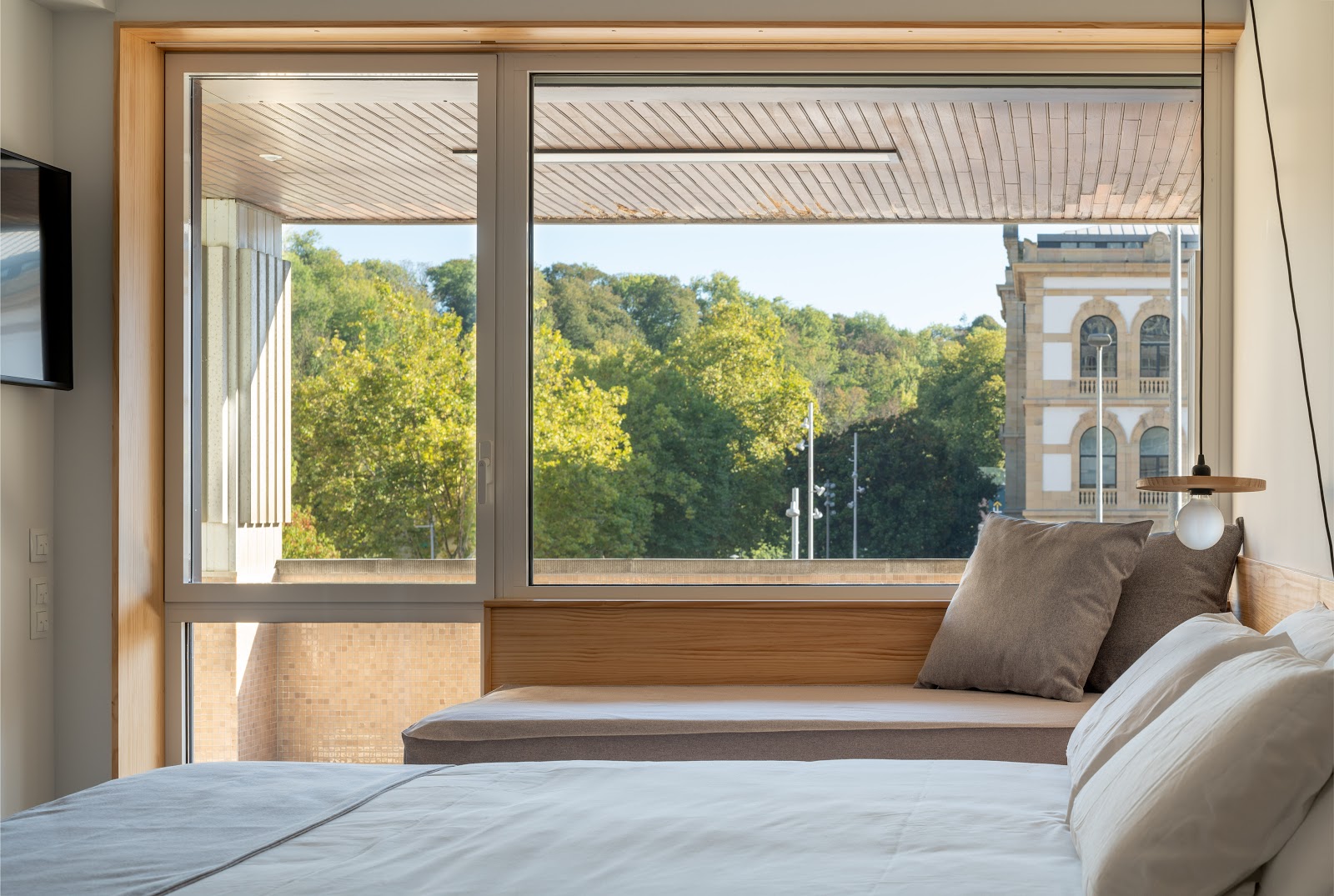 Cristina Enea Rooms, guesthouse accommodation in San Sebastian on the Camino del Norte