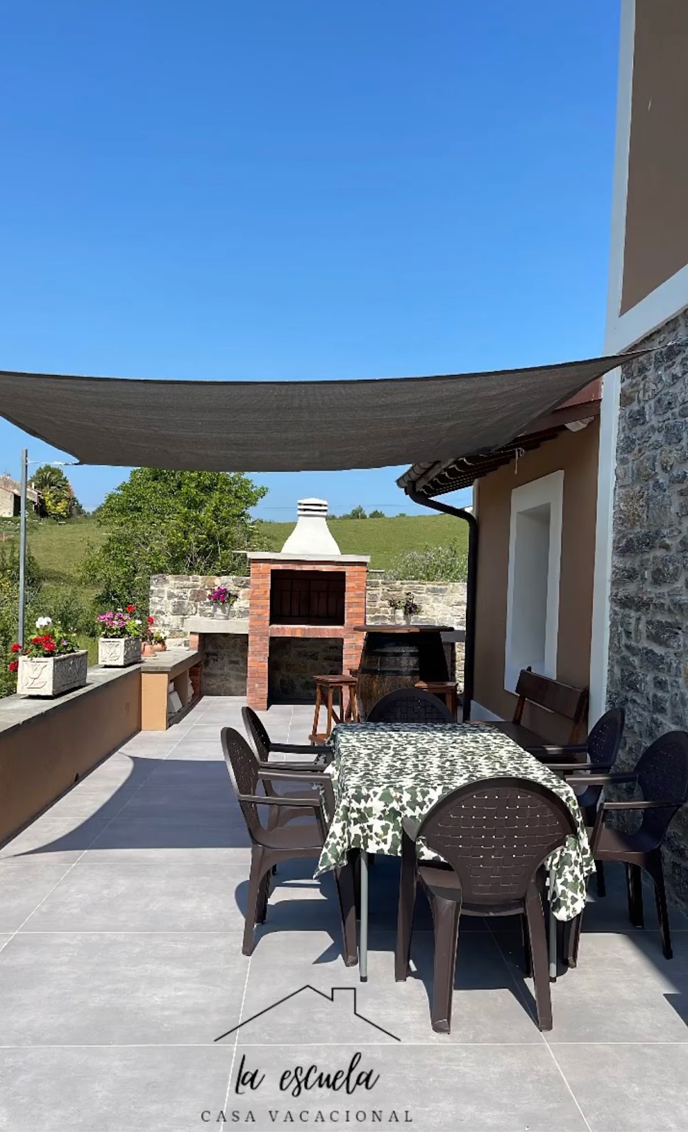 La Escuela, guesthouse accommodation in San Salvador de Priesca on the Camino del Norte