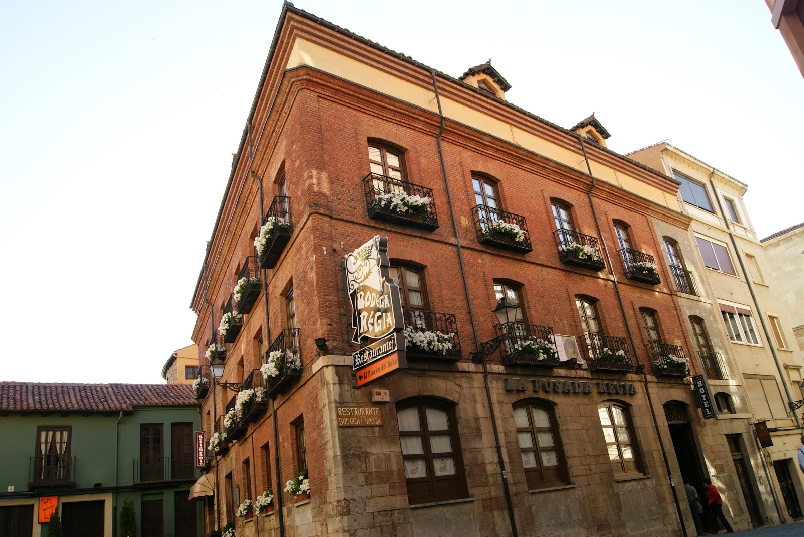 Hotel La Posada Regia, hotel accommodation in León on the Camino Frances