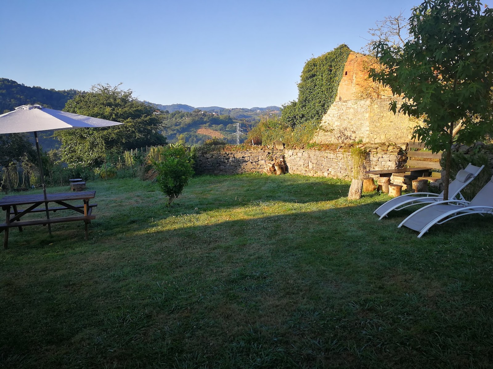 Albergue La Rectoral de Priesca photo 6, albergue accommodation in San Salvador de Priesca on the Camino del Norte