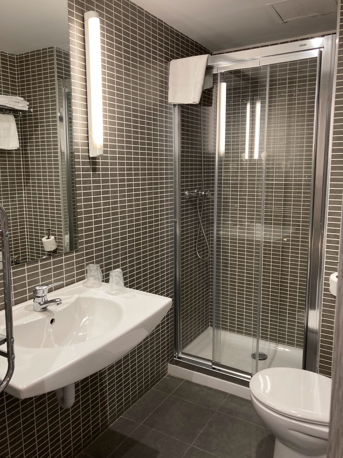 Hotel Bilbi photo 3, hotel accommodation in Bilbao on the Camino del Norte