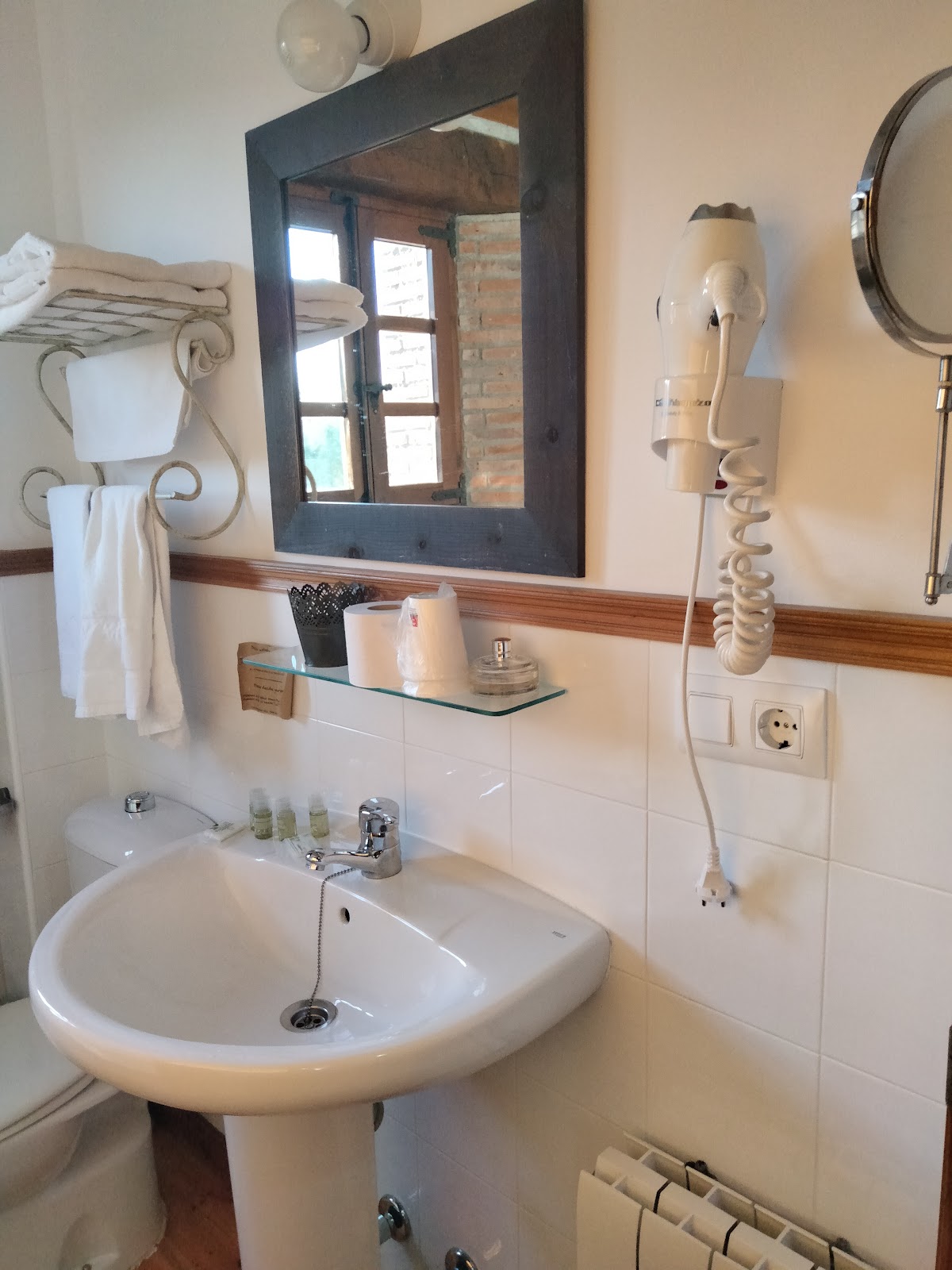 Hospederia Santillana photo 3, hotel accommodation in Santillana del Mar on the Camino del Norte