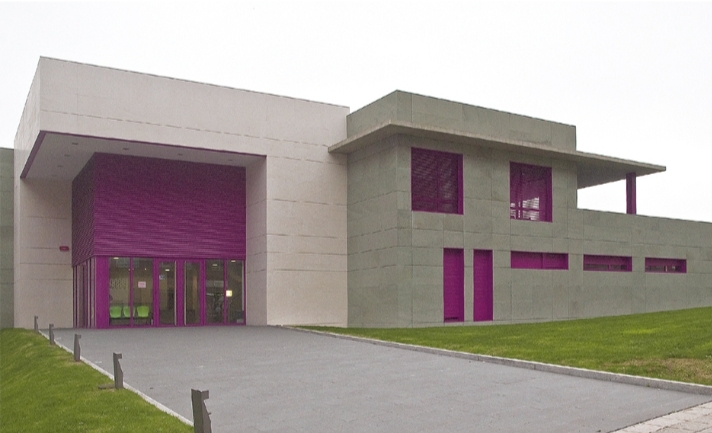 Public Pilgrims' Hostel in Avilés, albergue accommodation in Avilés on the Camino del Norte