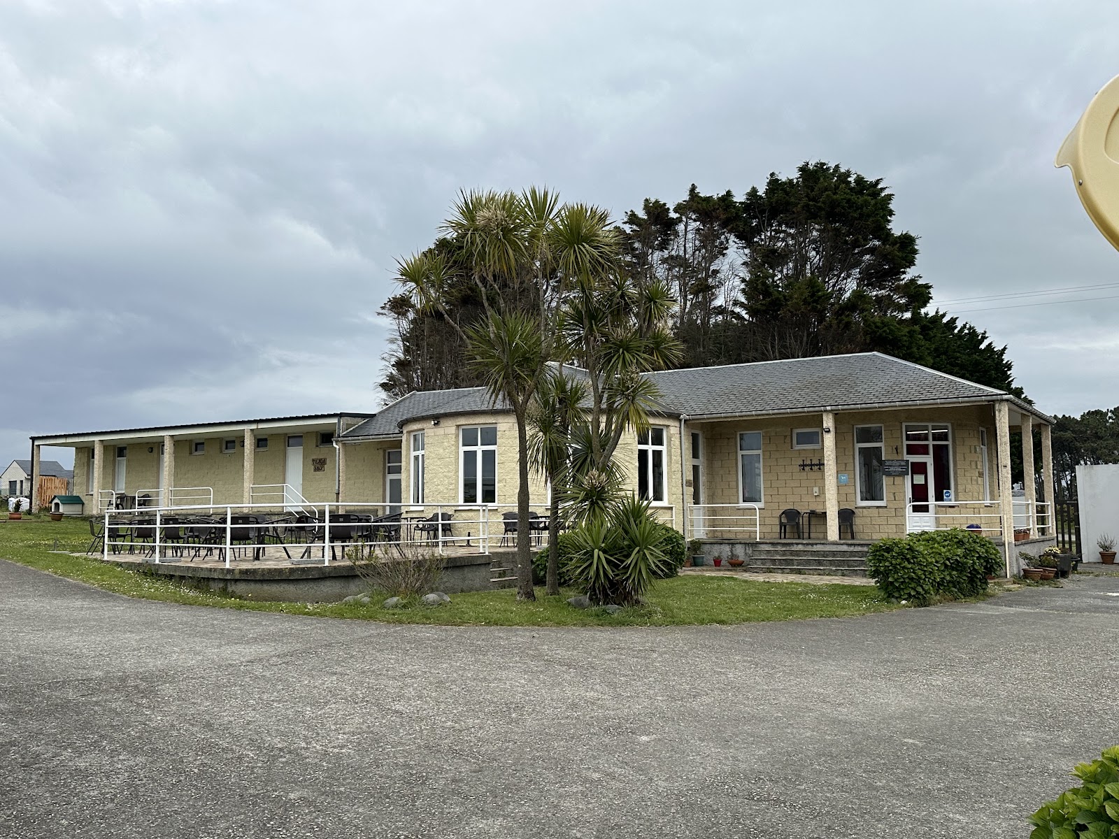Camping Playa De Tapia, camping accommodation in Tapia de Casariego on the Camino del Norte