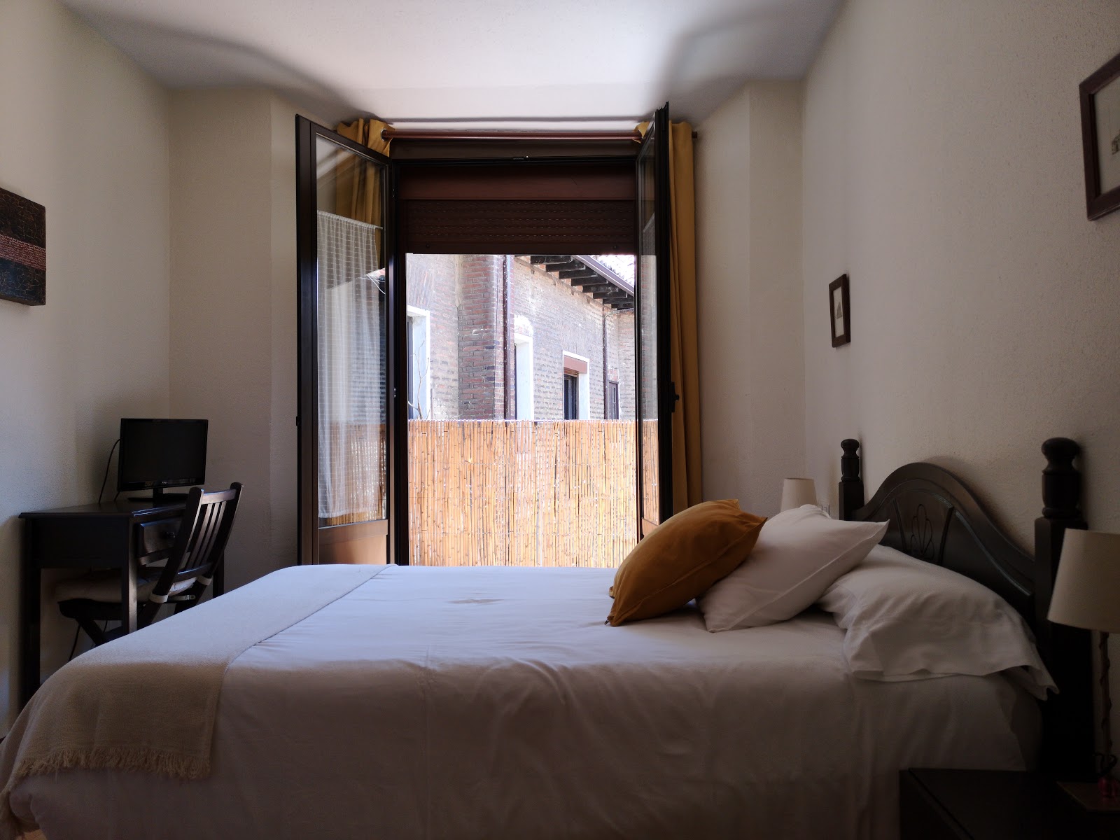 Hostal San Martin photo 8, guesthouse accommodation in León on the Camino Frances