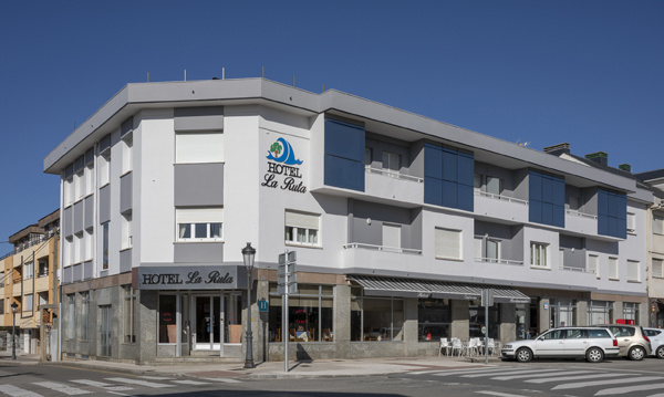 Hotel Cafetería La Ruta, hotel accommodation in Tapia de Casariego on the Camino del Norte