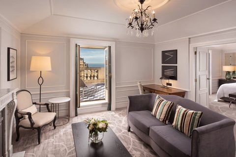 Hotel Maria Cristina, a Luxury Collection Hotel, San Sebastian photo 7, hotel accommodation in San Sebastian on the Camino del Norte
