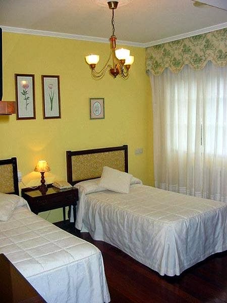 Hotel O Pino photo 2, hotel accommodation in Pedrouze / Arca on the Camino Frances