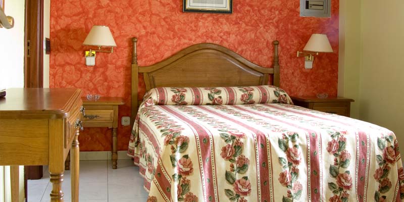 Hotel la Casona de Luis photo 10, hotel accommodation in Capilla del Barrio Pereo on the Camino del Norte