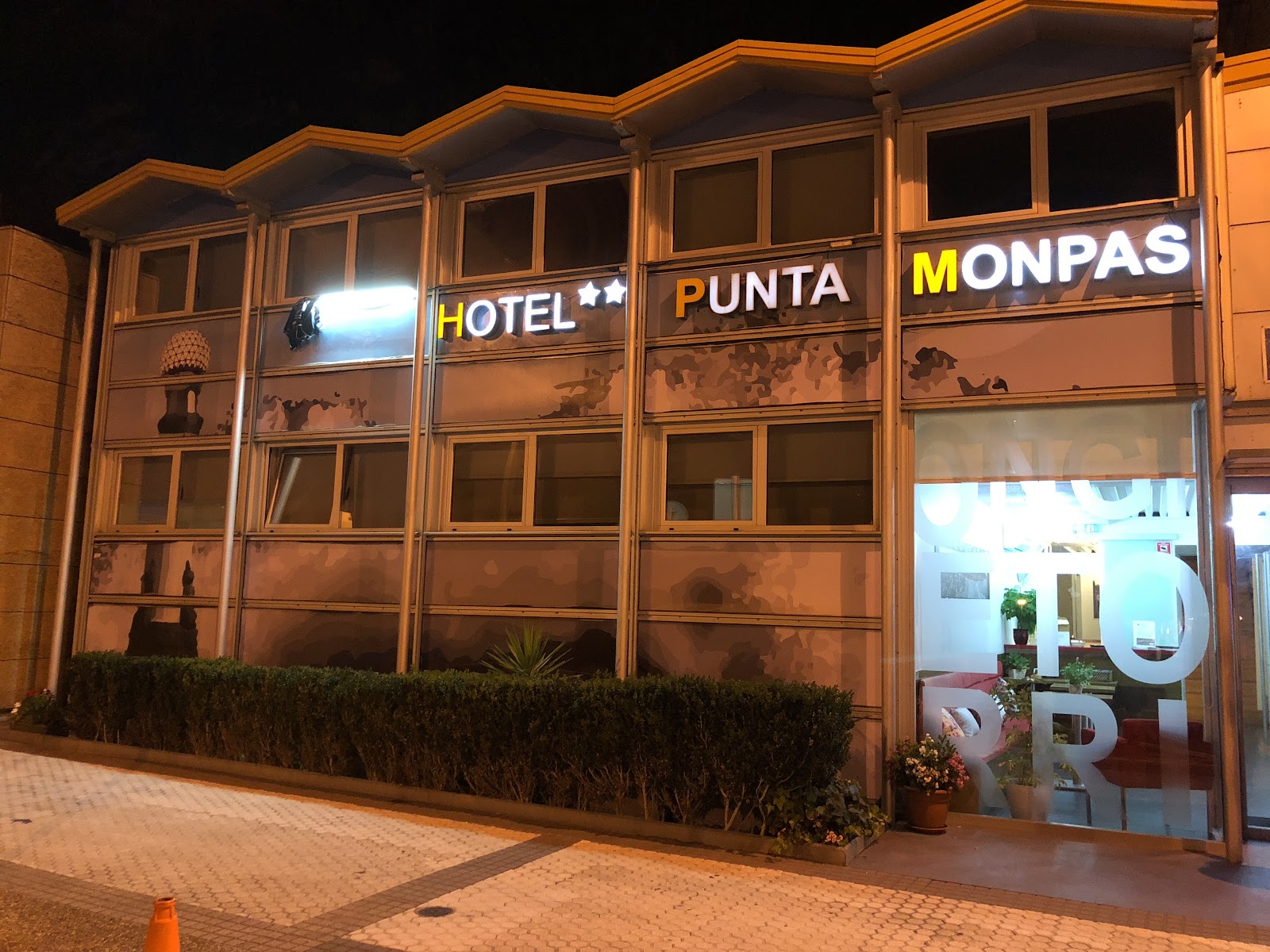 Hotel Punta Monpas photo 10, hotel accommodation in San Sebastian on the Camino del Norte