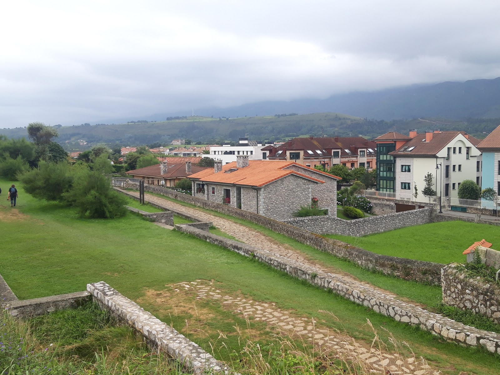Pension los Pinos, pension accommodation in Llanes on the Camino del Norte